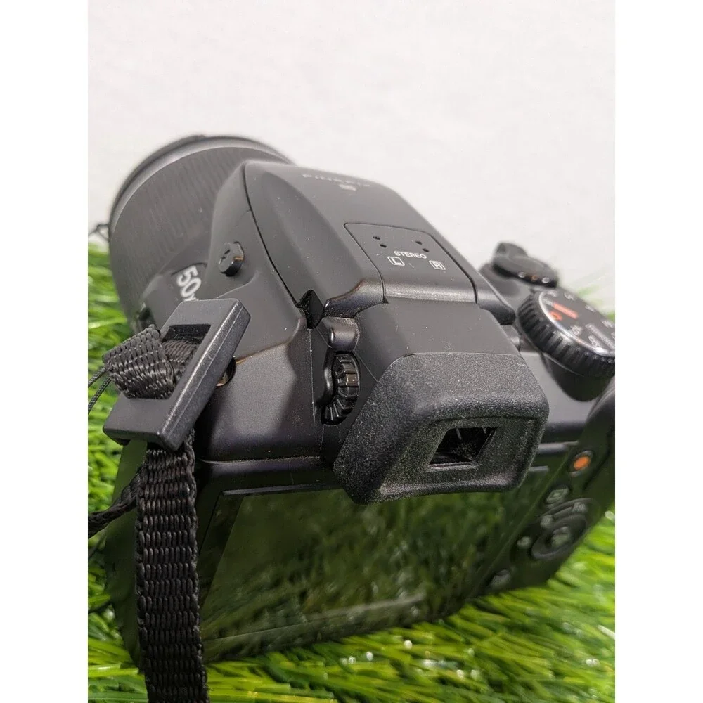 FUJIFILM FinePix S9200 Black 16MP 50x Zoom Digital Camera Tested